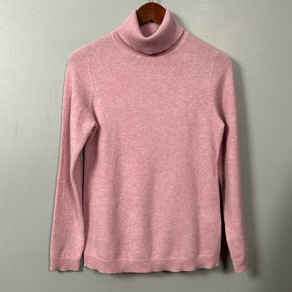 Charter Club Pink Cashmere Turtleneck Long Sleeve Sweater size S - Picture 2 of 8